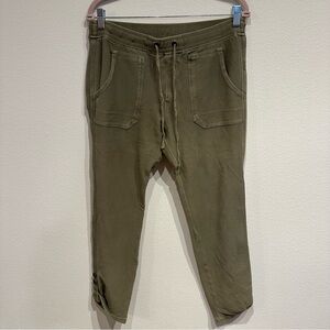 XCVI Women’s‎ Drawstring Roll Tab Capri Pants in Olive Size Medium